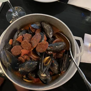 Mussels with chorizo