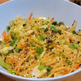 food, ramen and noodles