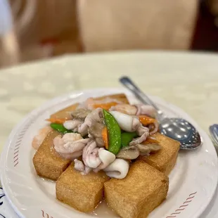 Diamond Palace Chinese Seafood Restaurant