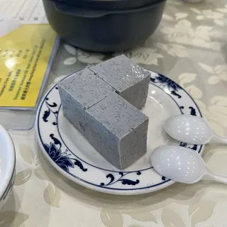 4. Black Sesame Pudding (4)