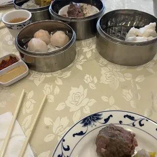 12. Steamed Mini Pork Dumpling (4)