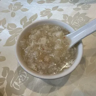 Crab Meat Fish Maw Soup /
