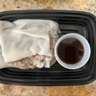 27. Beef Rice Rolls
