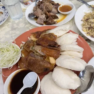 Peking Duck (Half) / ()
