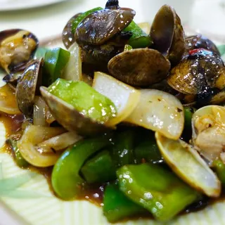 Clams with Black Bean Sauce /