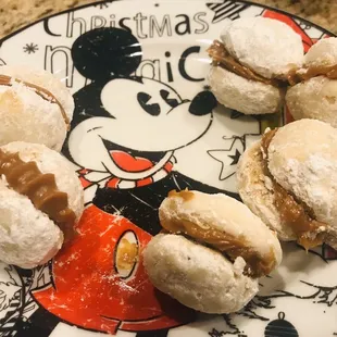 Alfajores- obsessed with them!