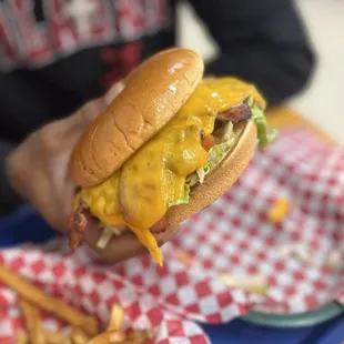 Bacon Cheddar Cheeseburger