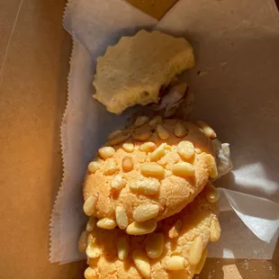 Amazing! Love this place, great service!