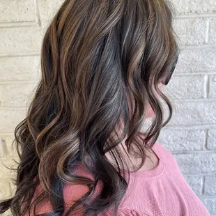 Specializing in dimensional highlights, balayage, gray coverage, smoothing treatments, call or text Diane 559-281-4161