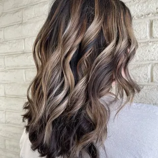 Specializing in dimensional highlights, balayage, gray coverage, smoothing treatments, call or text Diane 559-281-4161