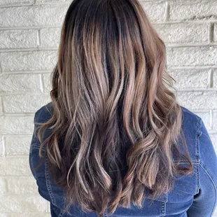 Specializing in dimensional highlights, balayage, gray coverage, smoothing treatments, call or text Diane 559-281-4161