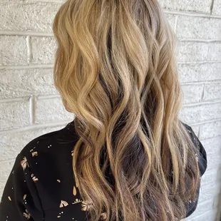 Specializing in dimensional highlights, balayage, gray coverage, smoothing treatments, call or text Diane 559-281-4161