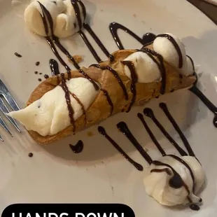 The amazing Cannoli