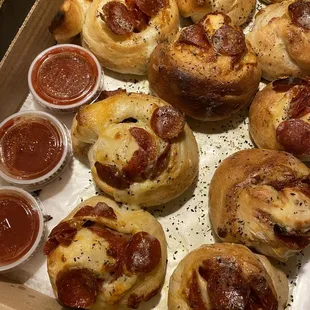 4-cut pepperoni rolls are EXCELLENT!!