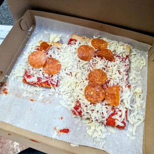 3 slices with pepperoni &amp; cheese