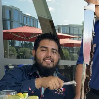 Jose Jr H.