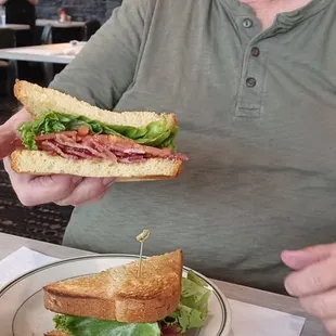 BLT sandwich