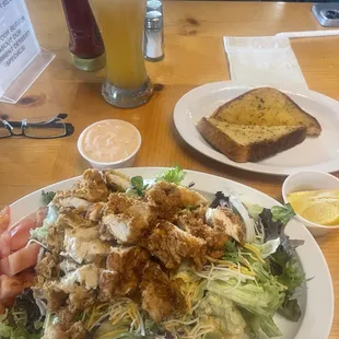 Crispy chicken salad