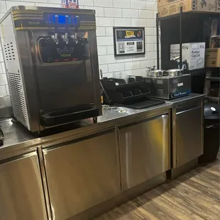 Random inside pic of Dickey&apos;s