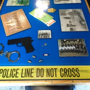 Display inlaid on one of the table tops - cool!