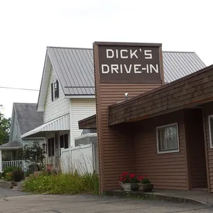 Dick's Drive In
