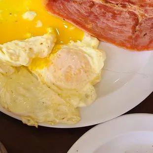 5/5 Country Ham &amp; Eggs