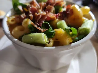 The Boathouse Tavern