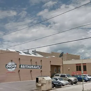 Dick&apos;s Pub &amp; Restaurant - 7th Street Entrance