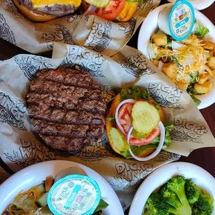 DWG's $5 hamburger day is hard to beat! Flame broiled grilled burgers cooked to perfection! Come see us on Tuesdays for this $5 special!