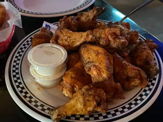 Big Dawgs Family Sports Restaurant