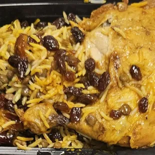 Adas polo ba morgh (lentil rice with chicken)