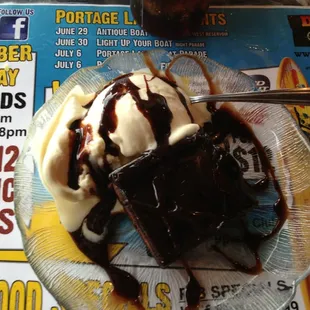Brownie and ice cream.