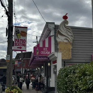 Entrance to the shop! They have window for service and outdoor patio area