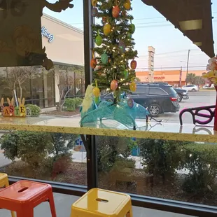 a view of the outside of the store