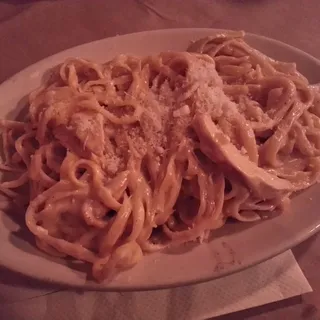 Fettuccine Alfredo