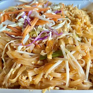 Pad Thai | A staple in Thai cuisine, their pad Thai is sweet, but the chicken is dry.