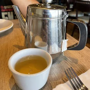 Hot tea very good no sweetener needed