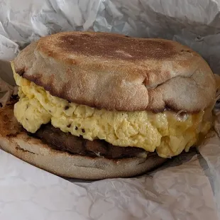 Breakfast sandwich with sausage to go