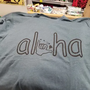 This was my main goal... to find this shirt for Bruddah Fran... Mission Accomplished!!!