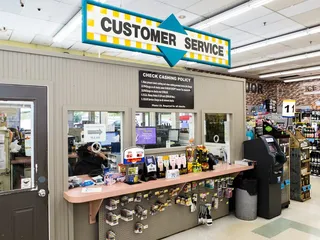 Macaluso's Thriftway and Liquor