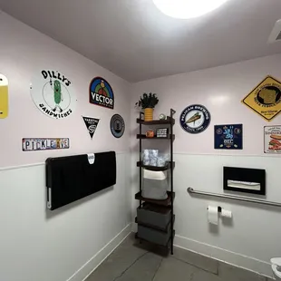 Nice, clean restroom Dec. 2024