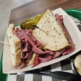 Hot Pastrami on Rye