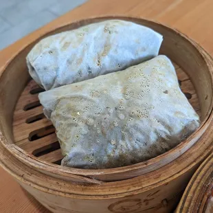 Lotus Leaf Sticky Rice With Rice (2 pcs)