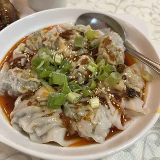 Wonton with Chili Sauce