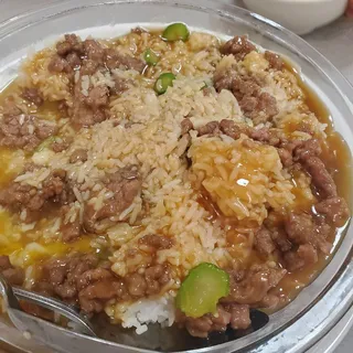 Minced Beef With Egg Over Rice