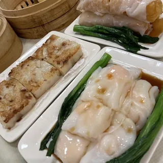 Pan Fried Turnip Cake with Pork