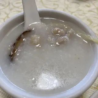 Chicken and Dried Mushroom Porridge