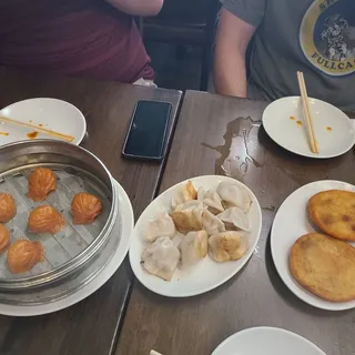 Spicy Shrimp Dumplings (6)