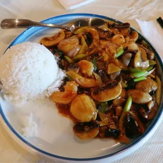 Basil Scallop And Shrimp (L)