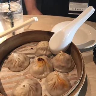 Crab & Pork Soup Dumplings